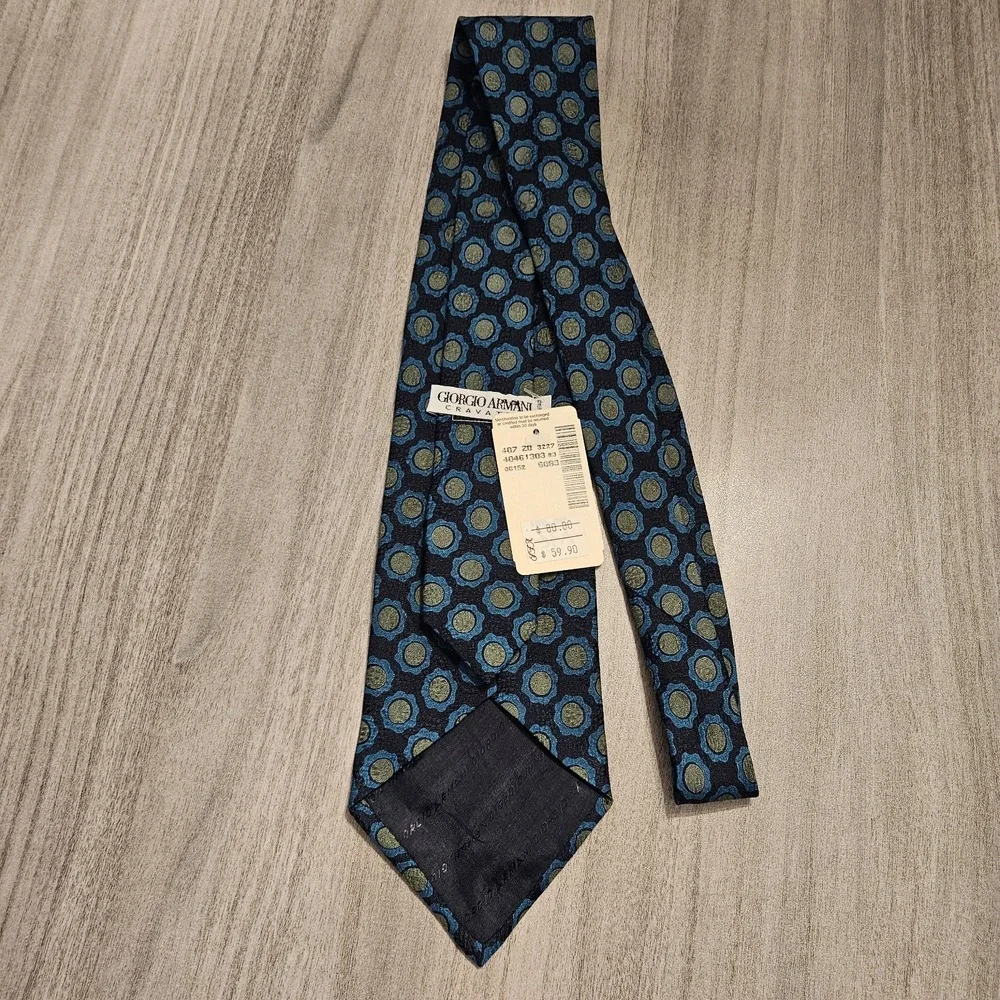Giorgio Armani VTG Blue‎ Tie Designer Pure Silk Cravatte Mens Necktie NEW Italy